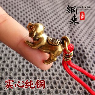 2026年生肖属兔佩戴吉祥物旺财实心纯铜狗钥匙扣贵犬通财吊坠挂件