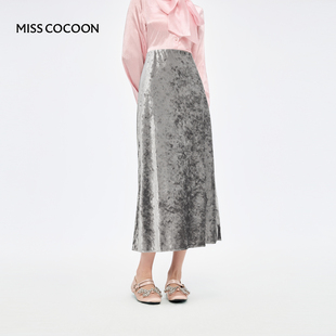 可可尼COCOON2024秋冬新款通勤缎面丝绒裙子流光灰色A字半身裙女