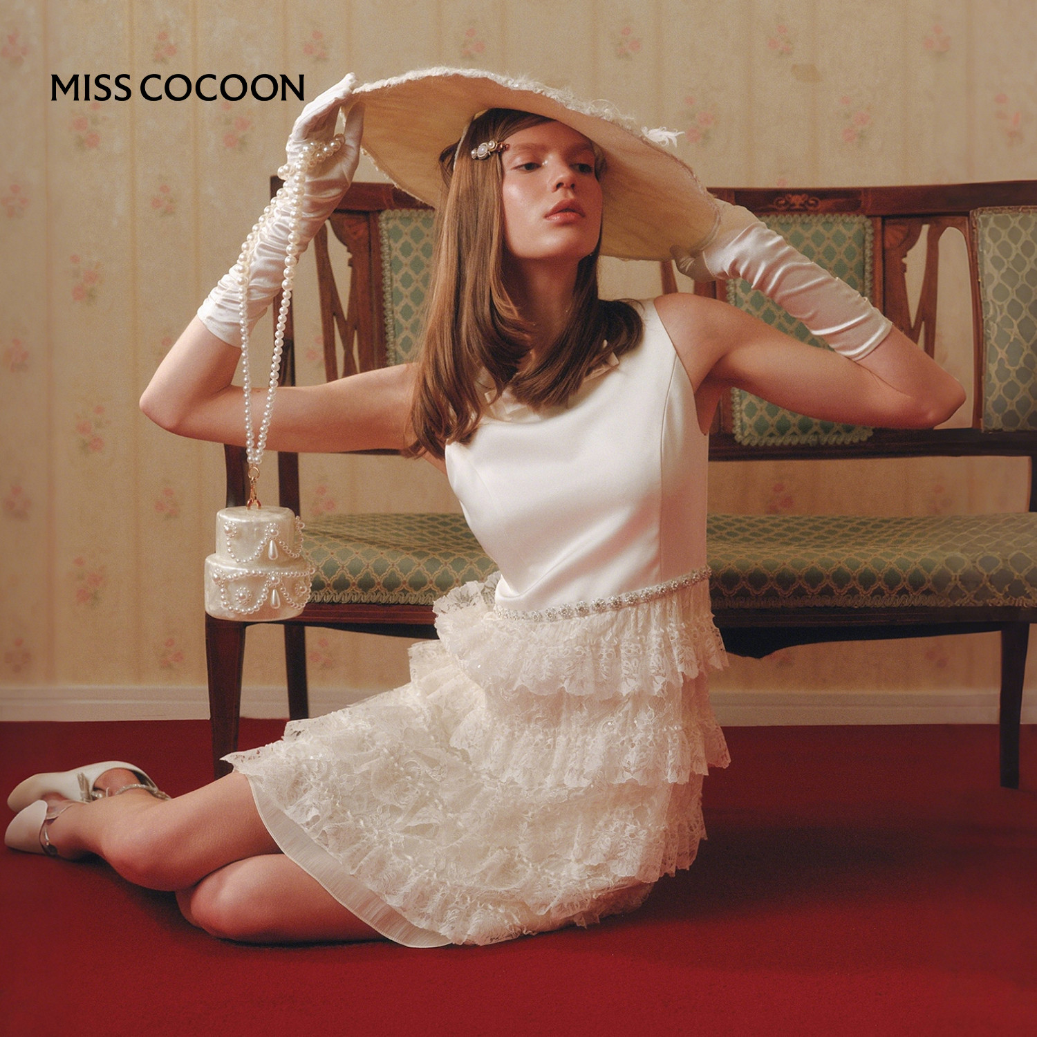 MISSCOCOON可可尼蕾丝蛋糕裙女2026春季新款无袖蝴蝶结缎感连衣裙,女装/女士精品,连衣裙,淘宝优惠券,粉丝福利购,淘宝优惠卷