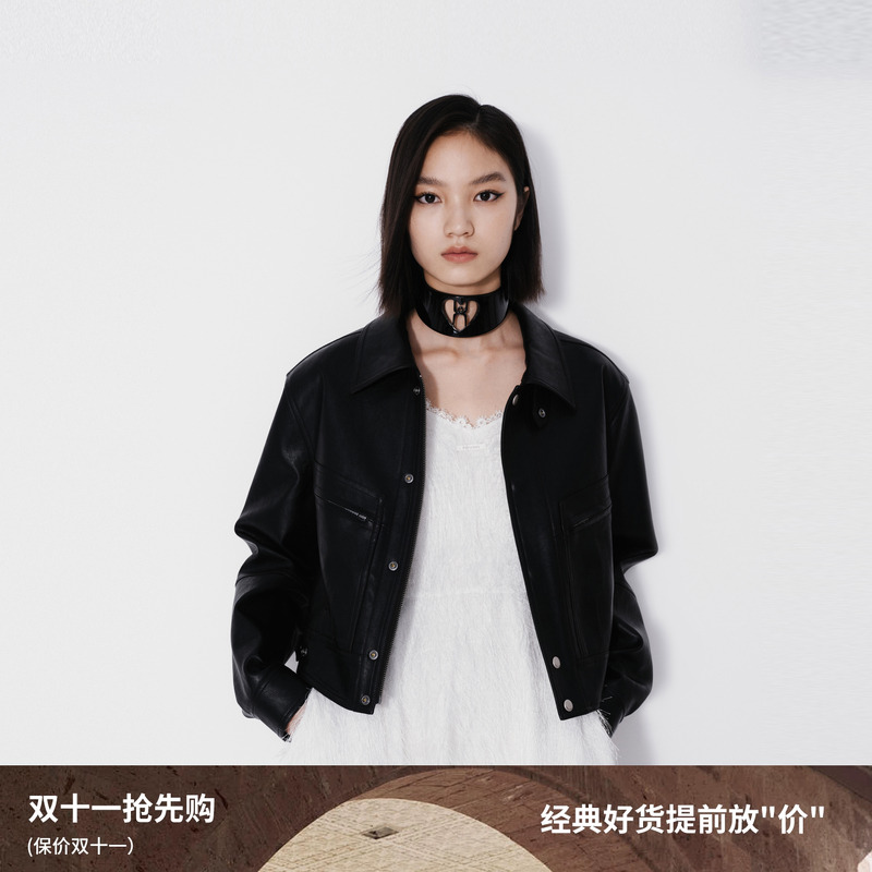 REVAN芮范2024秋季新品设计师款利落街头风酷感皮衣RM70105279