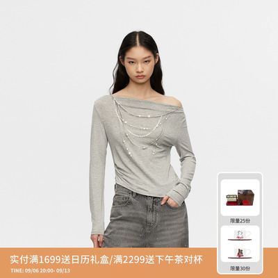 REVAN芮范设计师款辣妹风一字肩珍珠链印花长袖T恤RAS1302018