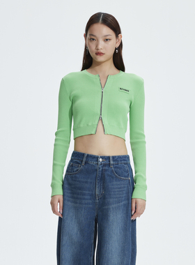 REVAN芮范设计师款甜酷多巴胺毛衣短开衫RN10106300