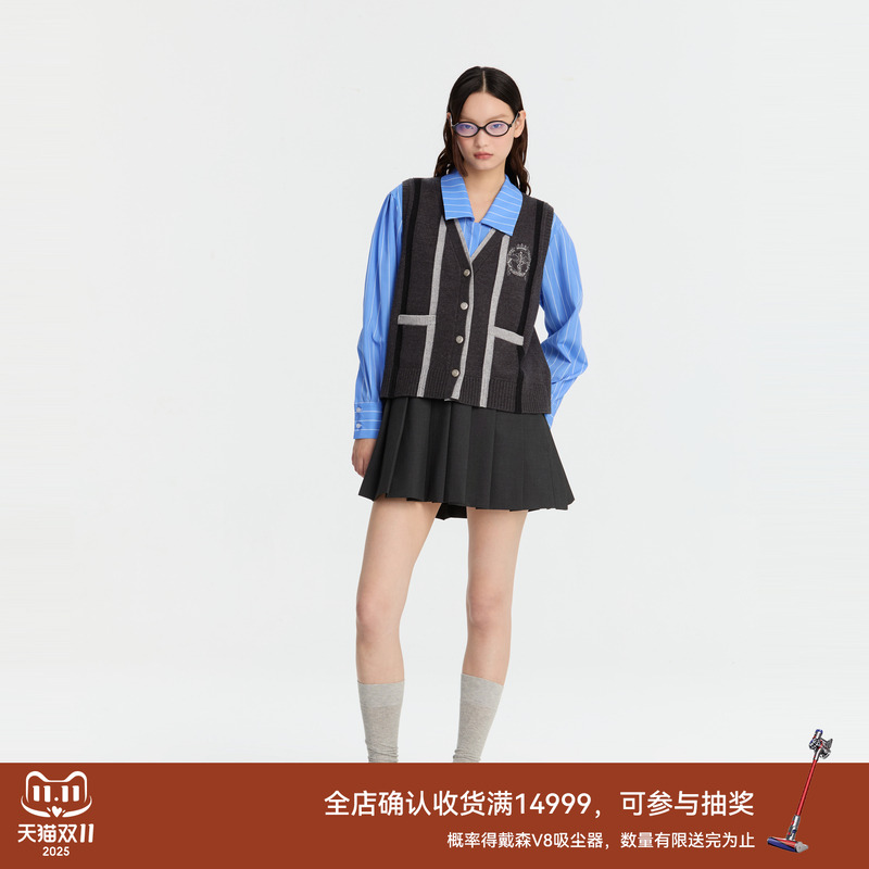 REVAN芮范2024冬季新品设计师款学院风条纹拼接连衣裙RM91101144