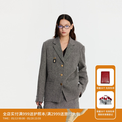 REVAN芮范设计师款优雅利落宽肩西装外套RM90101197
