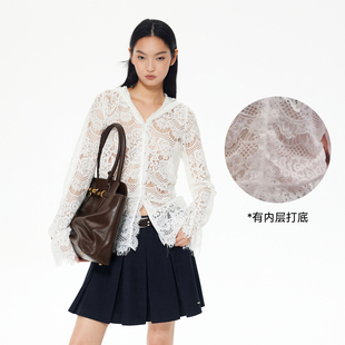 REVAN芮范法式纯欲风蕾丝花纹连帽V领单衣RL90802180