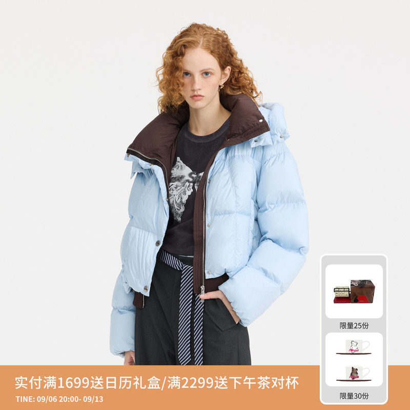 REVAN芮范新品设计师款减龄雾霾蓝撞色羽绒服RM90501265图片