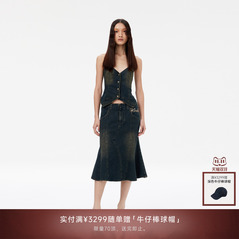 REVAN芮范新品设计师款复古辣妹牛仔套装RM11102150