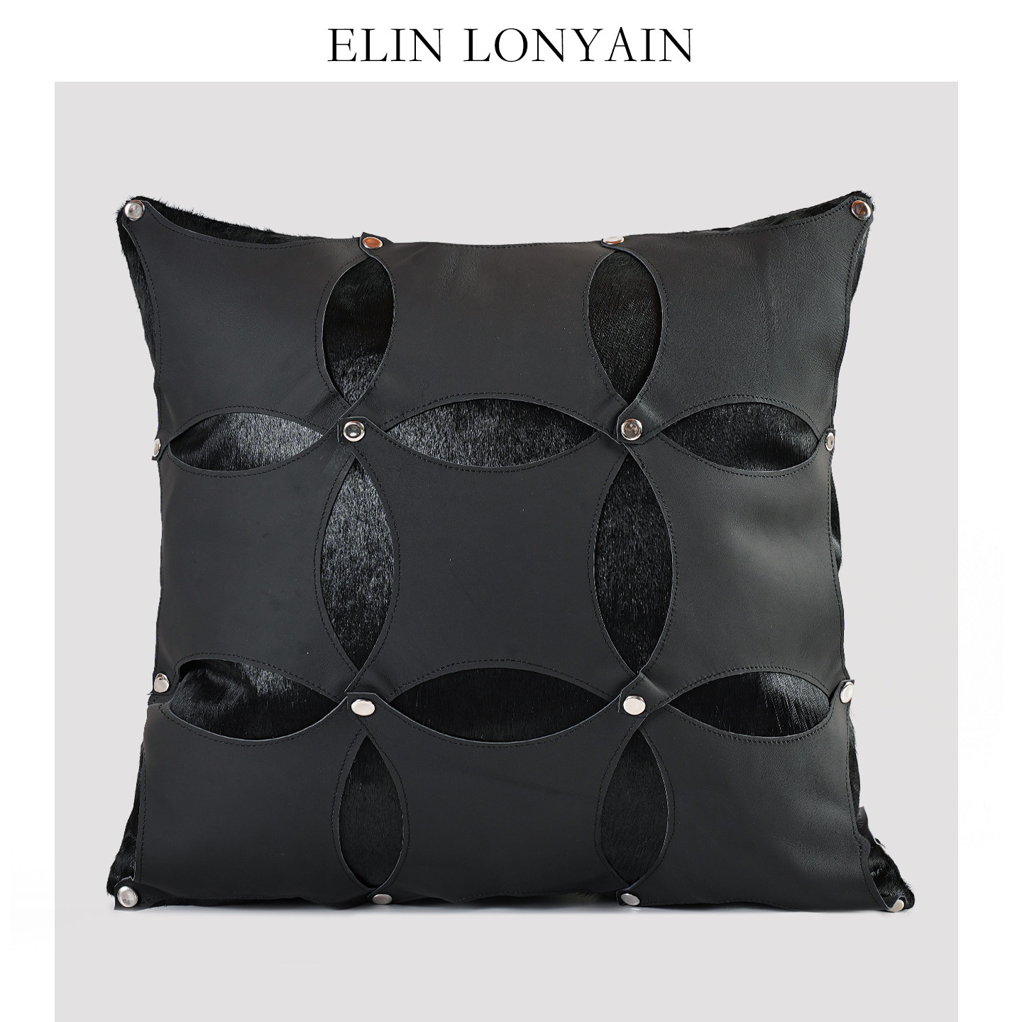 珑衍家居现代简约黑色皮质镂空拼接靠垫抱枕样板房酒店沙发方枕