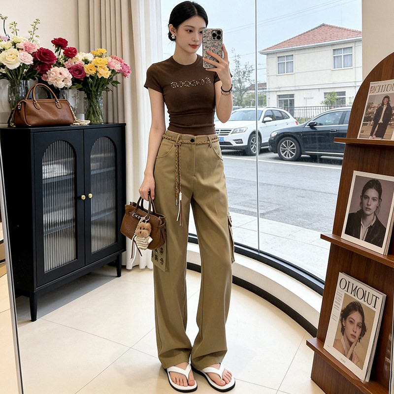 美式高街口袋直筒工装裤独特漂亮一整套韩系2026超火时尚气质上衣