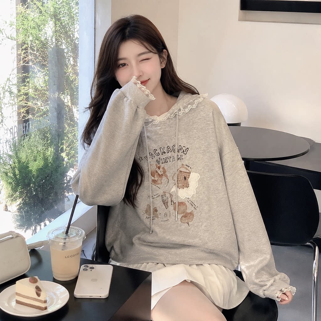 美式复古字母连帽蛋糕卫衣女
