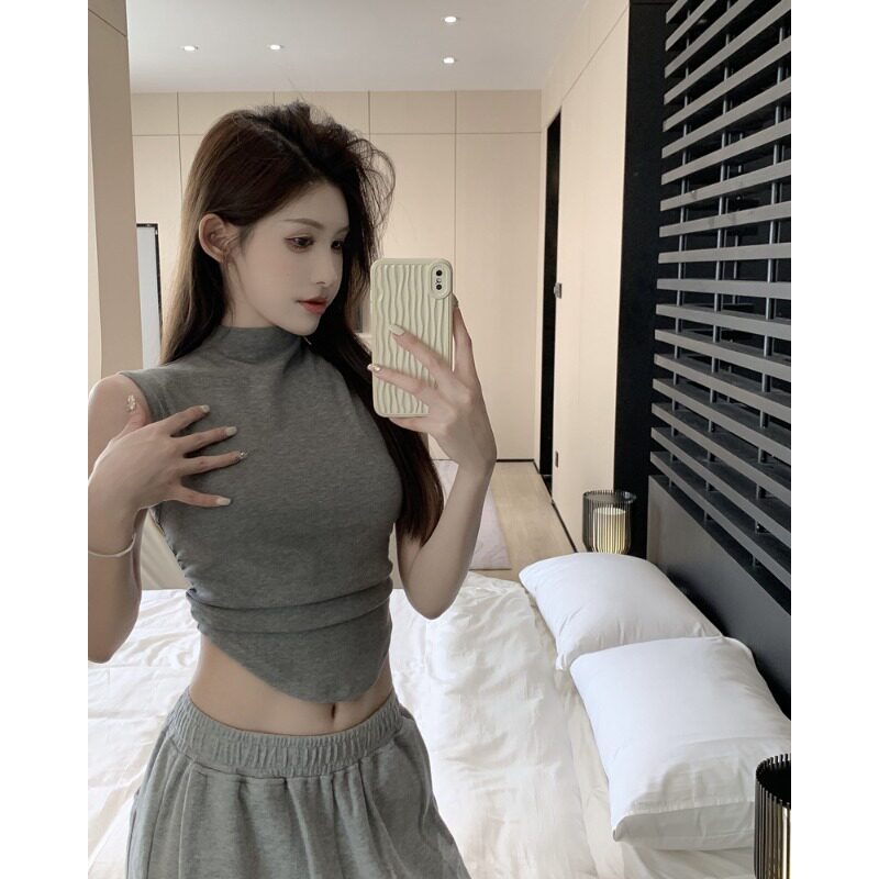 纯欲辣妹半高领不规则吊带背心