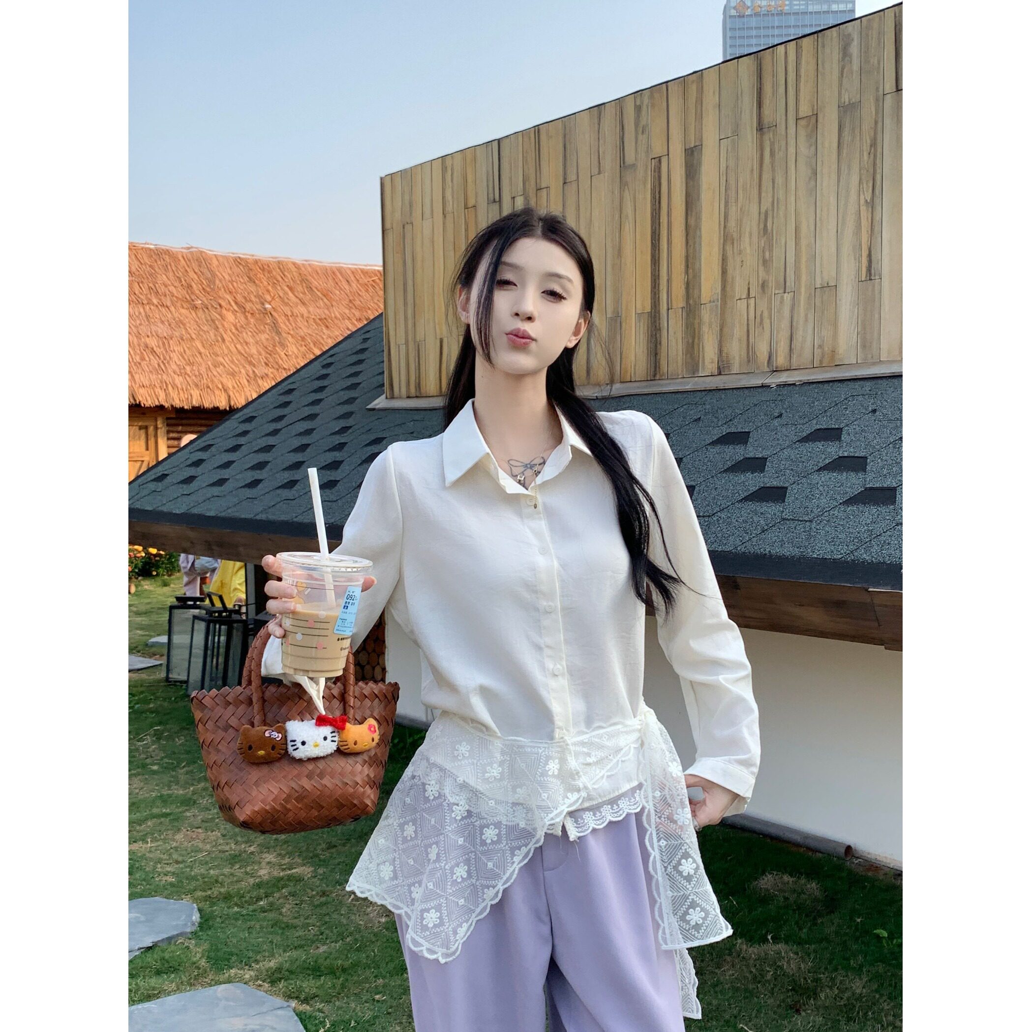 法式气质绝美翻领纯色长袖衬衫+百搭蕾丝披肩女春季超好看两件套