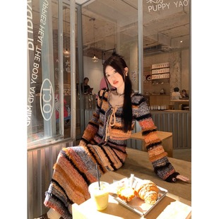 甜辣复古撞色条纹针织套装女春秋毛衣开衫修身吊带连衣裙两件套潮