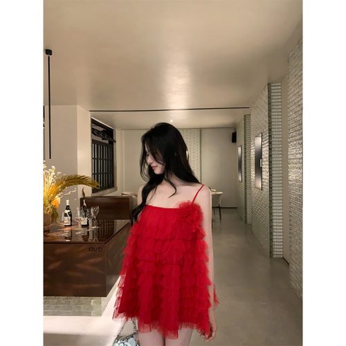 法式红色裙子吊带裙小个子连衣裙女装夏季小众辣妹气质蛋糕裙短裙