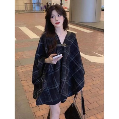 黑色格子毛呢外套女2024春秋新款小个子中长款洋气披肩斗篷大衣女