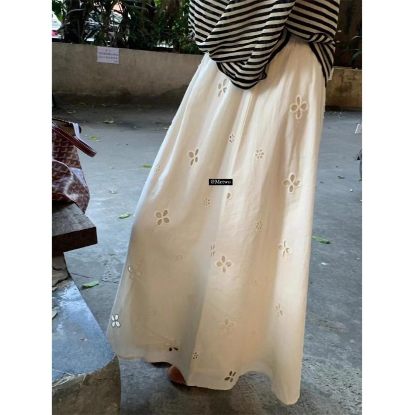 镂空刺绣米黄色半身裙女夏季绝美显瘦半身长裙法式a字裙小个子仙,女装/女士精品,半身裙,淘宝优惠券,粉丝福利购,淘宝优惠卷