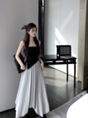 冷色系时尚 高腰褶皱半身裙两件套 夏季 套装 女不规则抹胸露肩背心