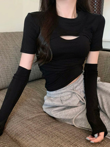 辣妹镂空短袖t恤女秋设计感小众修身内搭打底衫别致可拆袖套上衣