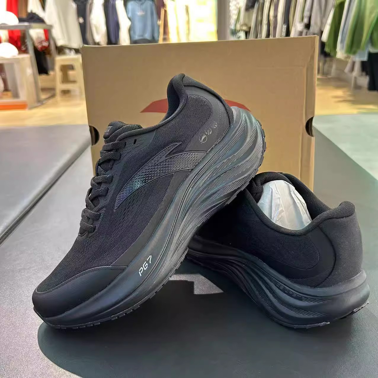 安踏PG7旅步1.5跑鞋男春季新品4软底缓震运动休闲鞋正品112515508