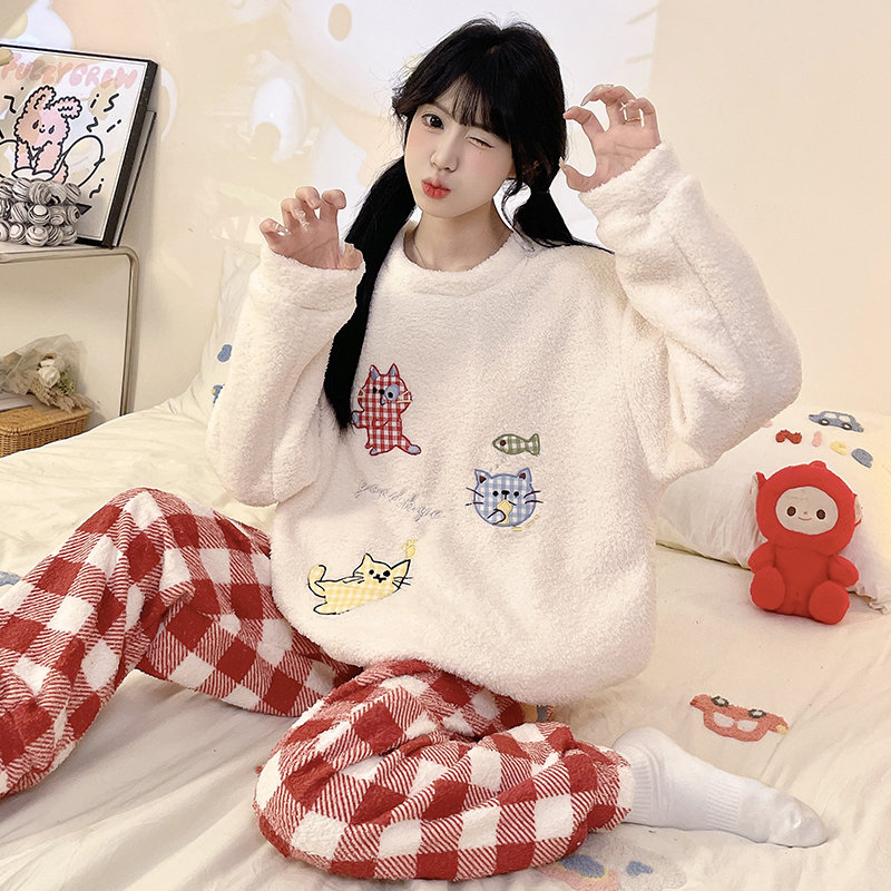 加厚保暖珊瑚绒学生少女家居服