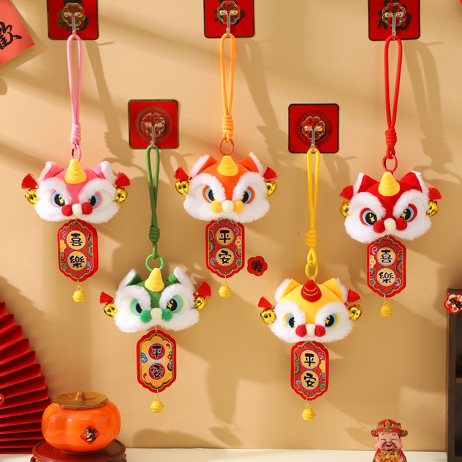 新年装饰醒狮毛绒挂件门挂车挂