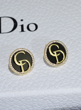 INS风港风小众复古圆形镶钻小香耳钉女黑色硬币CD字母耳饰925银针