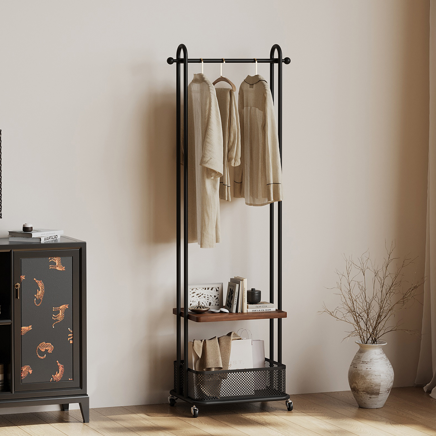 卧室可移动中古风衣帽架落地高级铁艺衣服挂架创意复古玄关挂衣架