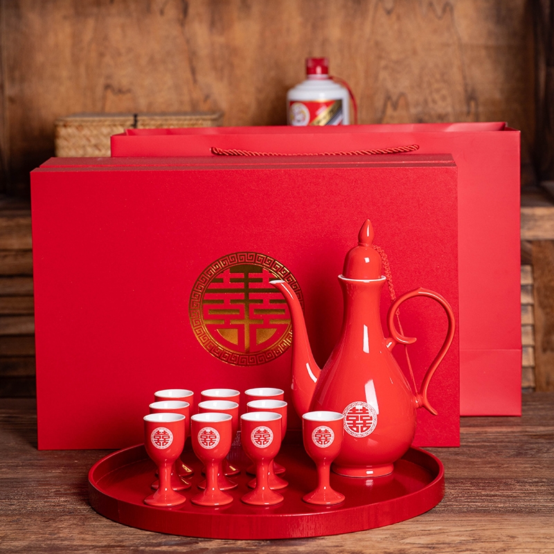 结婚酒具敬酒杯对杯陶瓷红色复古酒壶套装白酒杯中式婚礼定制伴手