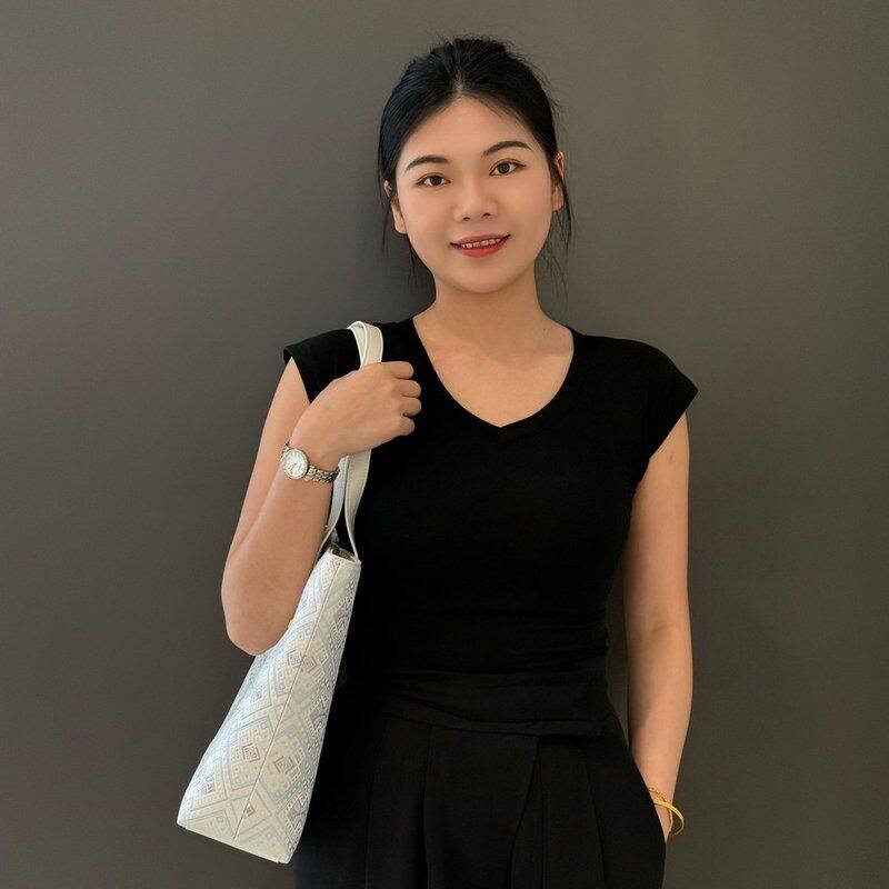 【顺丰包邮】（绣球随机）壮锦包女式包大托特轻奢肩包米色包包