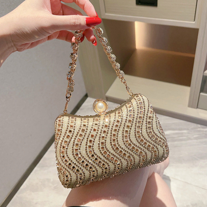 欧美时尚镶钻手拿包女金色链条晚宴包高级感气质手包配礼服的包包