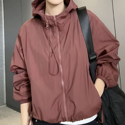 冲锋衣欧货短款休闲连帽外套