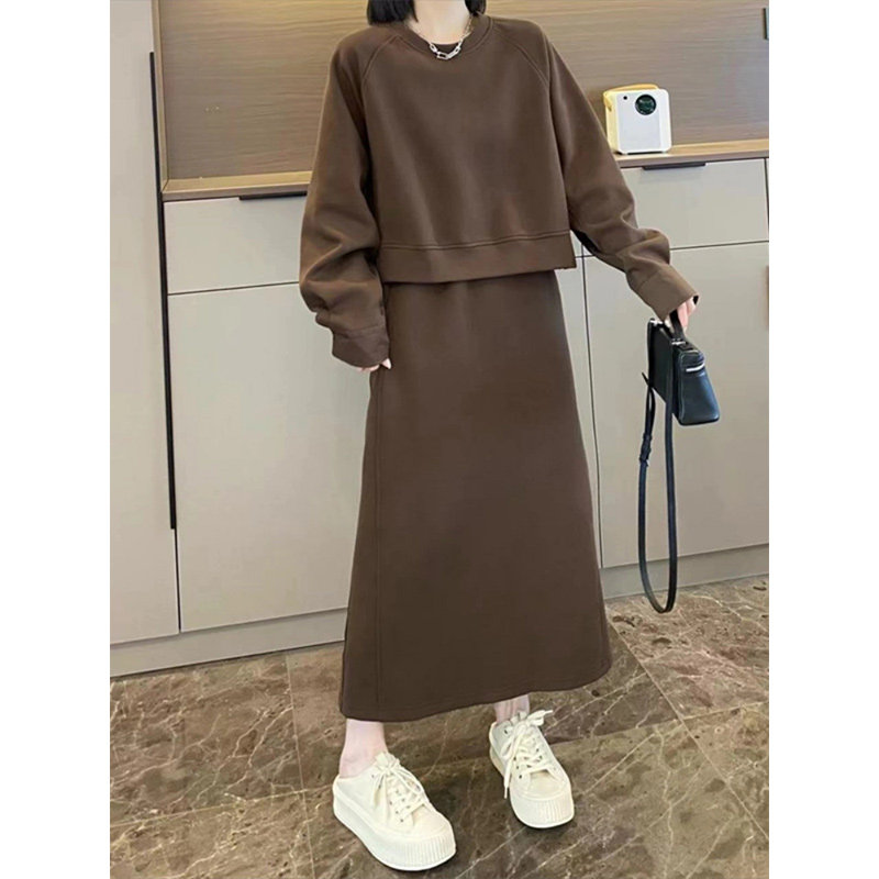 慵懒风时尚洋气卫衣连体裙套装女2026春秋新款大码胖MM减龄半身裙