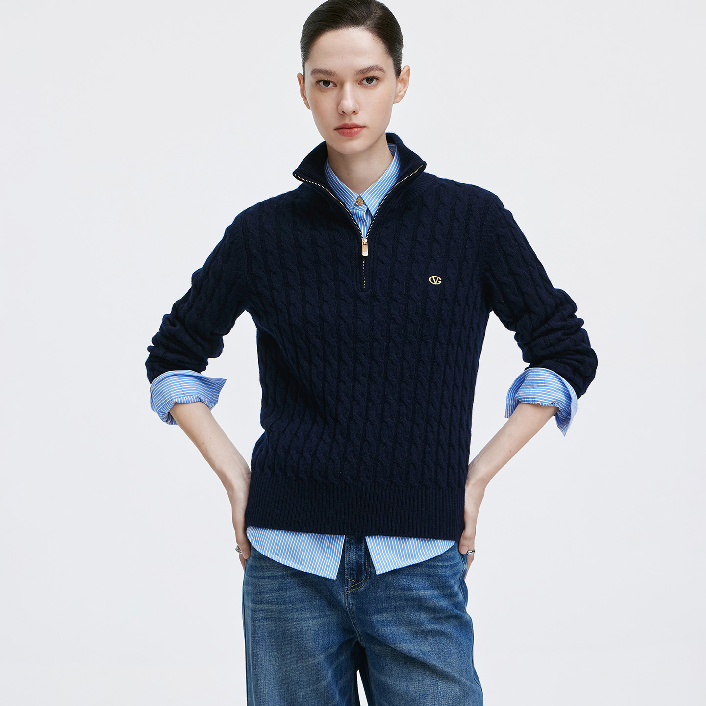 卓凡尼·华伦天奴绞花羊毛衫