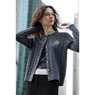 纯羊毛修身 GIOVANNI 女秋冬季 圆领针织开衫 毛衣外套 VALENTINO长袖