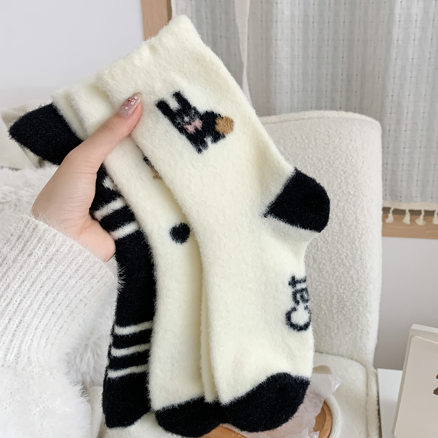 澳绒袜子女冬季长袜加厚可爱