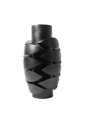 黑色客厅树脂OTEIZA金属简约现代