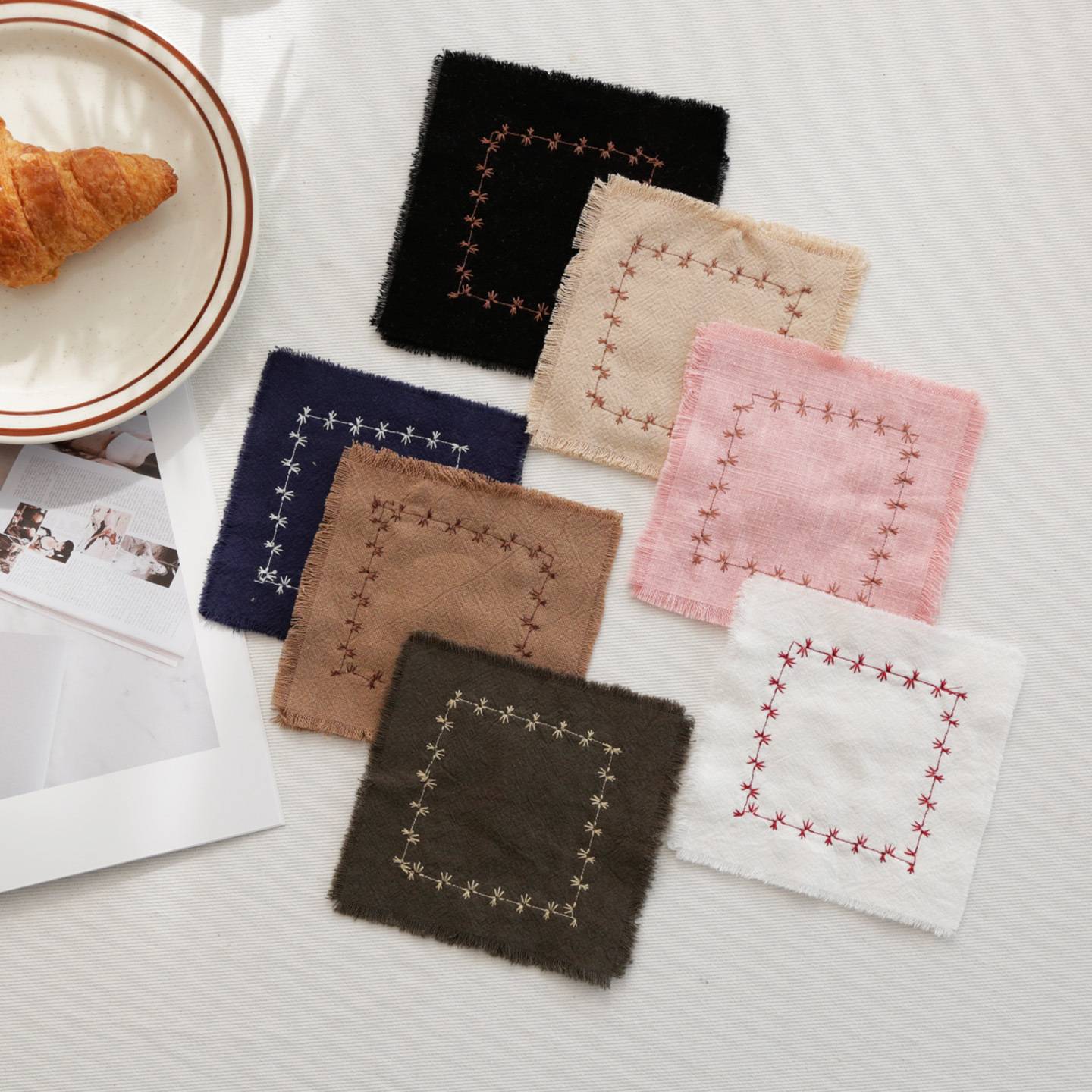 中古风棉麻绣花杯垫北欧纯色须边