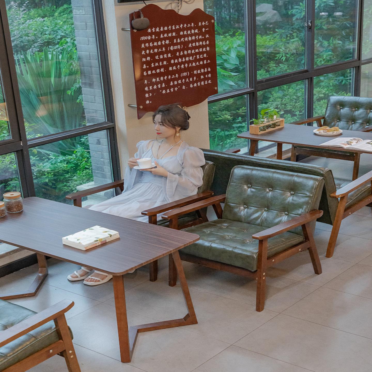 复古酒吧清吧奶茶店咖啡厅桌椅
