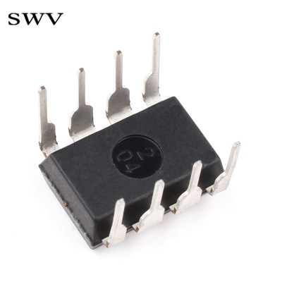 直插 LM311P LM311N LM311 运算放大器 DIP-8 电压比较器 芯片IC