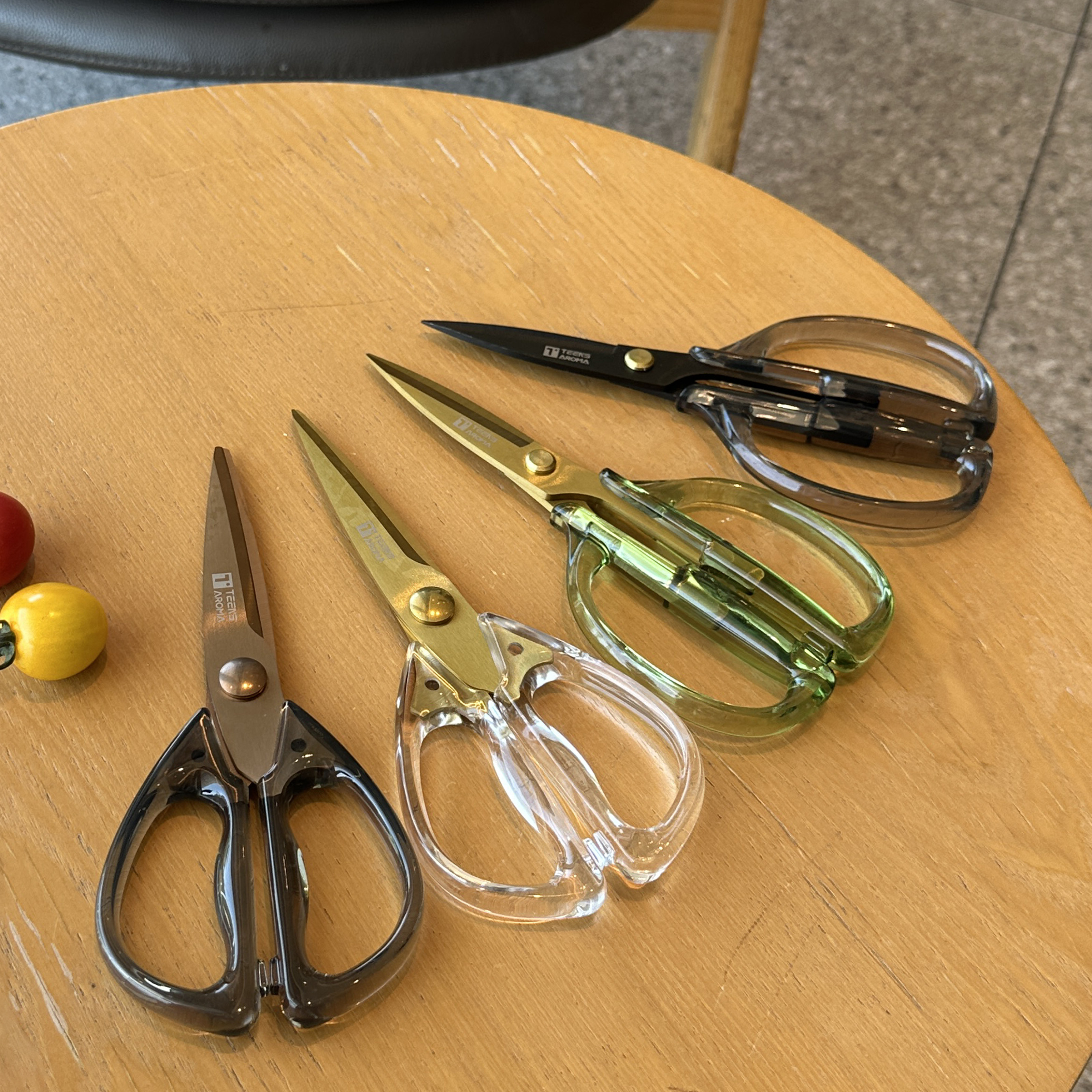 厨房剪刀家用多功能剪鸡骨剪子