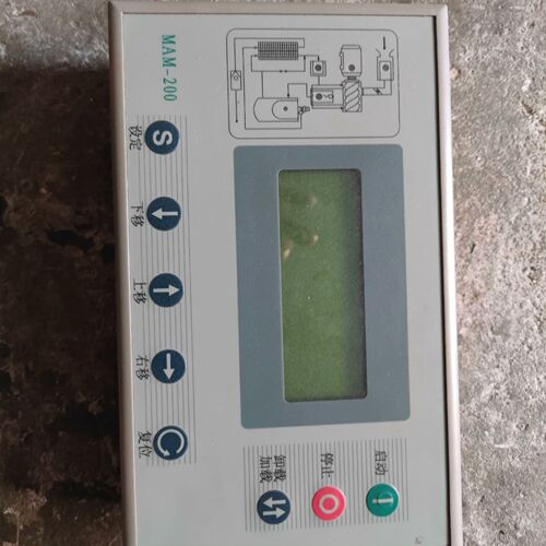 螺杆空压机控制器。螺杆空压机控制器，型号MAM200(B