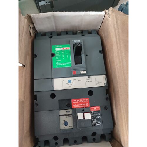 客服在线:施耐德LV525503塑壳漏电保护器CVS250F系列4P2【议价】