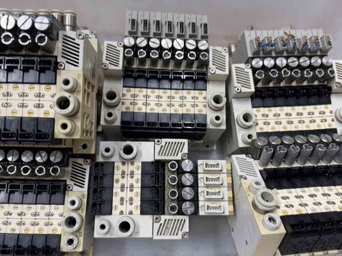 详询议价S M C真空发生器ZQ1103M －K1Y5LB －D31当日发货