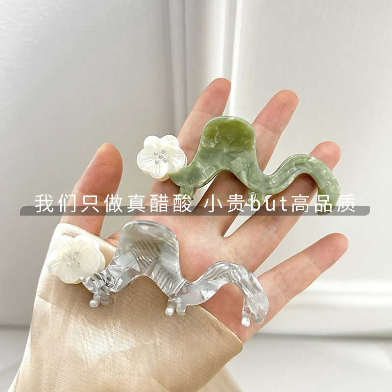 XINMEI几何M型醋酸鲨鱼夹翠绿色花朵抓夹少女盘发夹后脑勺发饰女