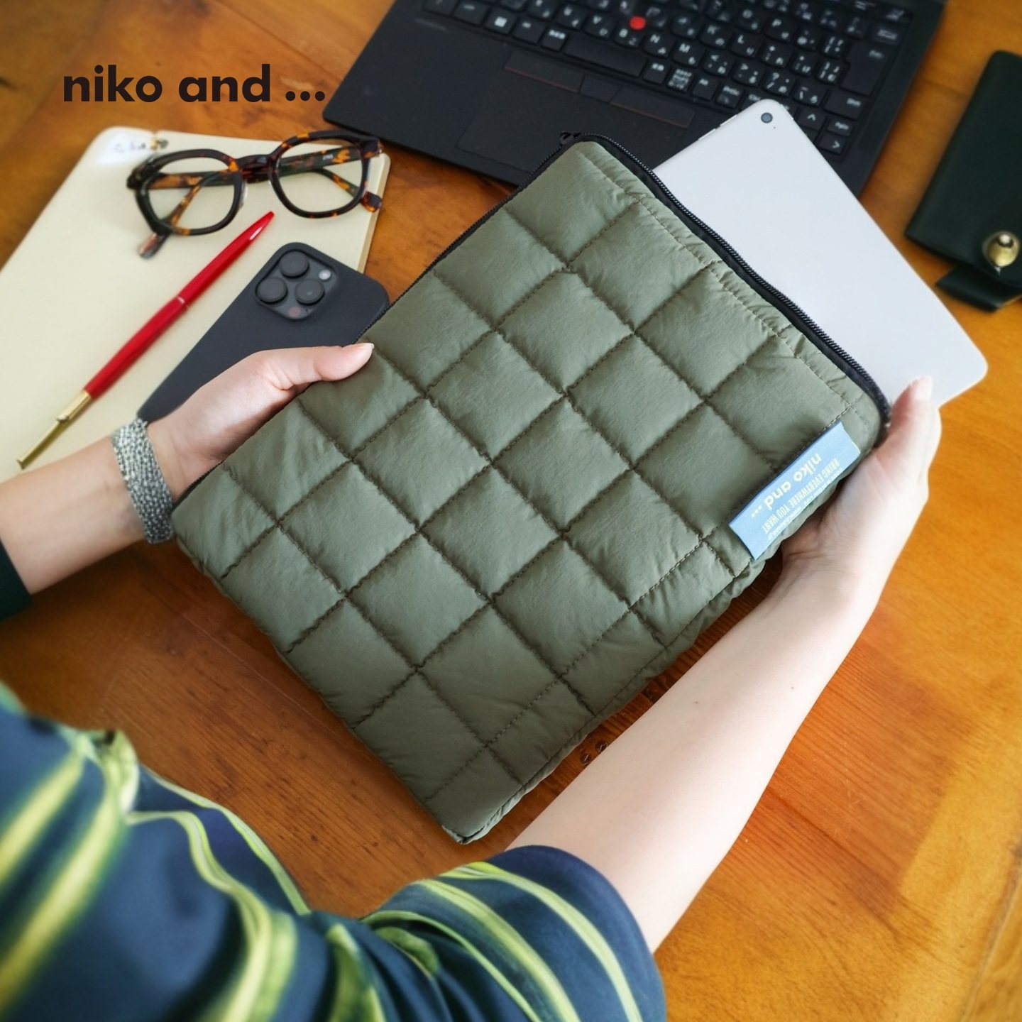 niko and ... 收纳包2025新款简约便携减震平板保护套326223,节庆用品/礼品,文化创意包/袋,淘宝优惠券,粉丝福利购,淘宝优惠卷