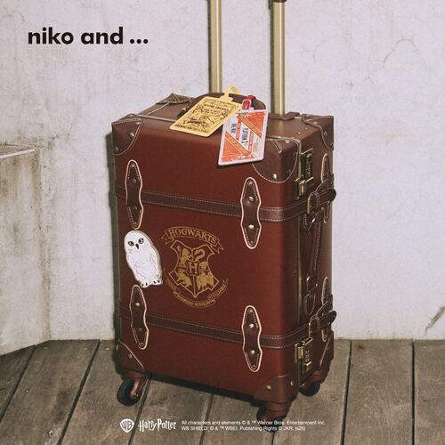 niko and ...哈利波特联名系列26新款登机26L旅行箱行李箱1052552