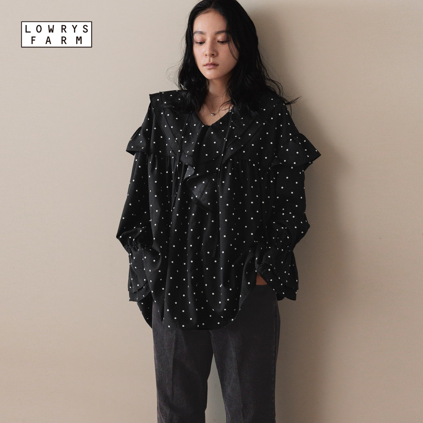 图片中的配饰配件均为搭配用，不做赠品销售