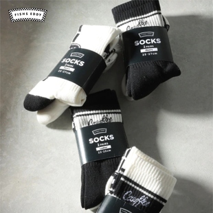 FISHS Brooklynese系列黑白配色日系简约运动风中筒袜949647 EDDY