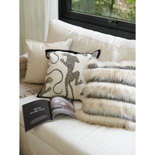 Texdream态度黑白豹系列中古风客厅沙发抱枕样板房靠背枕酒店靠垫