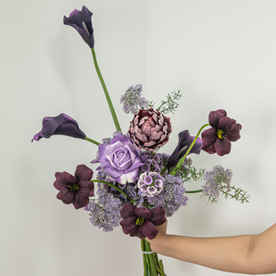 创意玫瑰郁金香混搭仿真花束家居婚庆装饰假话情人节生日礼物摆件